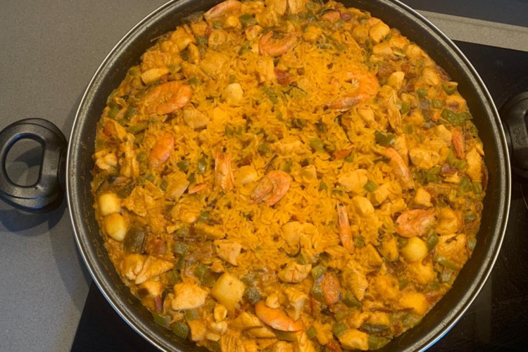 Paella de marisco